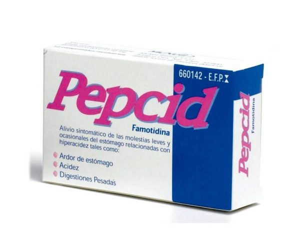 pepcid-10-mg-12-comprimes-enduits-e1650544277404.jpg